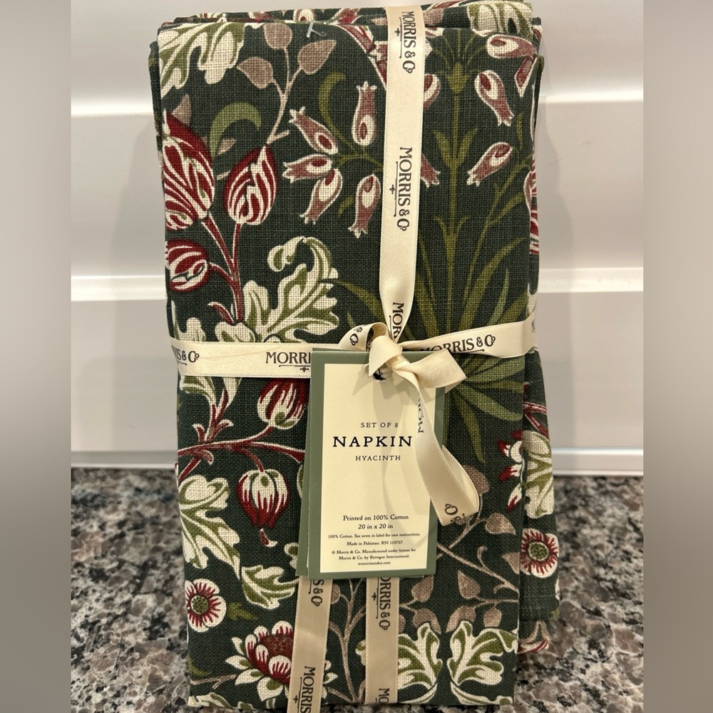 Morris & Co Dinner Fabric Napkins Hyacinth Green Floral Cotton 20x20 Set of 8